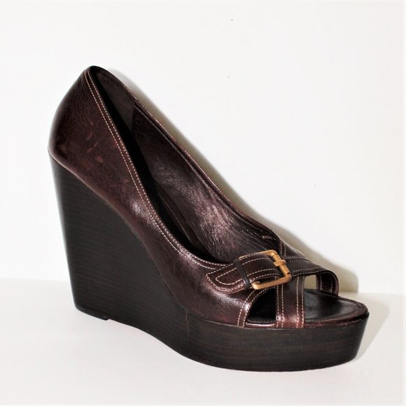 BCBGMAXAZRIA Platform  Wedge - Picture 1 of 9